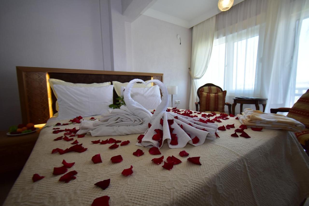 Cunda Asiyan Otel Ayvalı Eksteriør billede