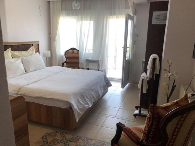 Cunda Asiyan Otel Ayvalı Eksteriør billede
